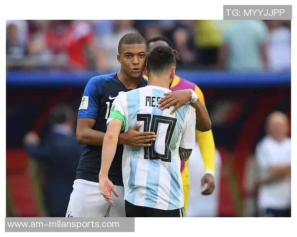 鲍威尔称赞约维奇展现真实自我期待他按风格自由发挥