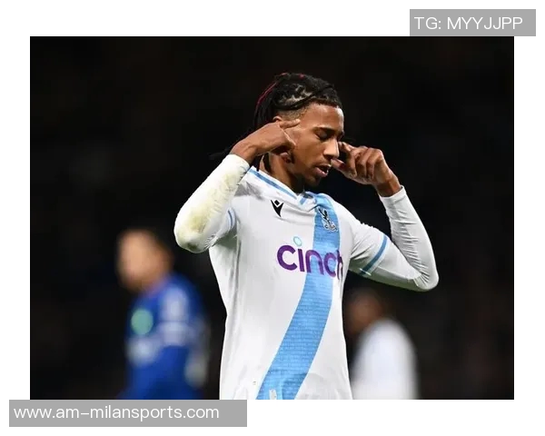 奥利塞训练时佩戴耳钉引发争议拜仁教练曾多次禁止此行为