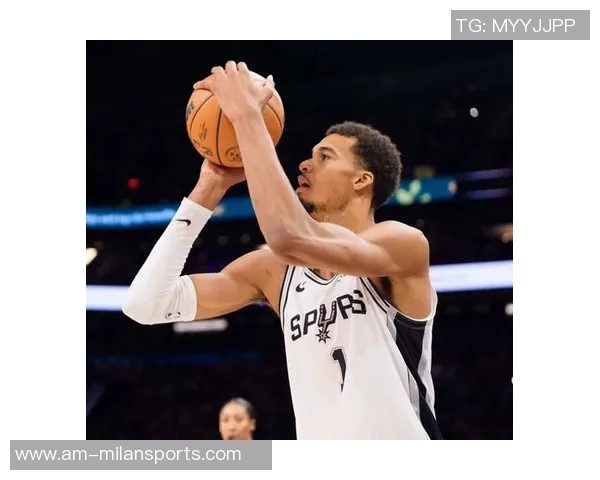 马刺主场对决开拓者文班亚马出战成疑引发关注